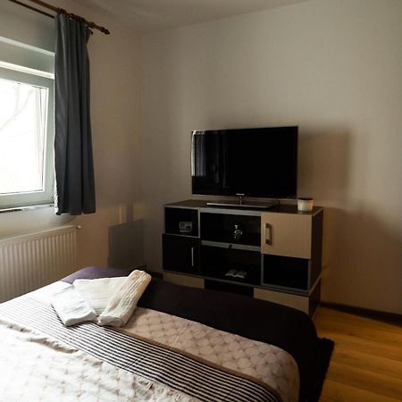 Apartament Dacul Хунедоара Екстер'єр фото